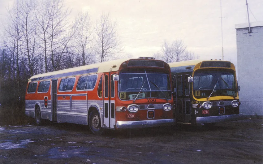Autobus Marque GM - Modèle New-Look - 1965