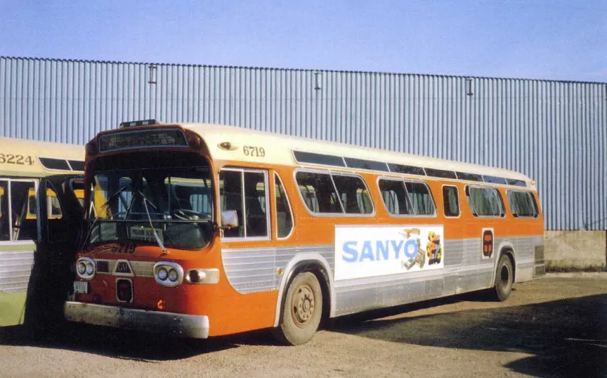 Autobus Marque GM, Modèle New-Look, 1967