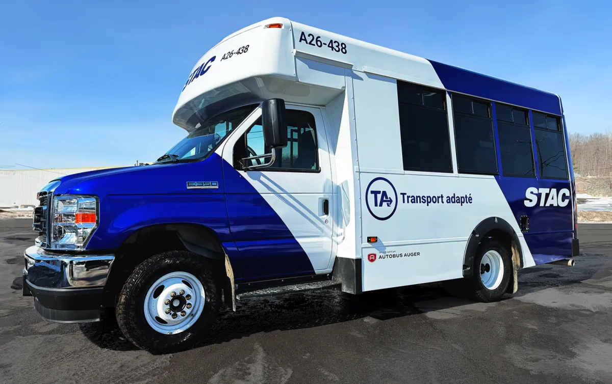 Nouveau visuel des minibus STAC